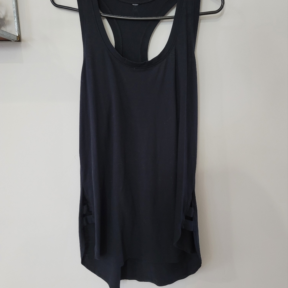 Fabletics Side Detail Tank Top​​